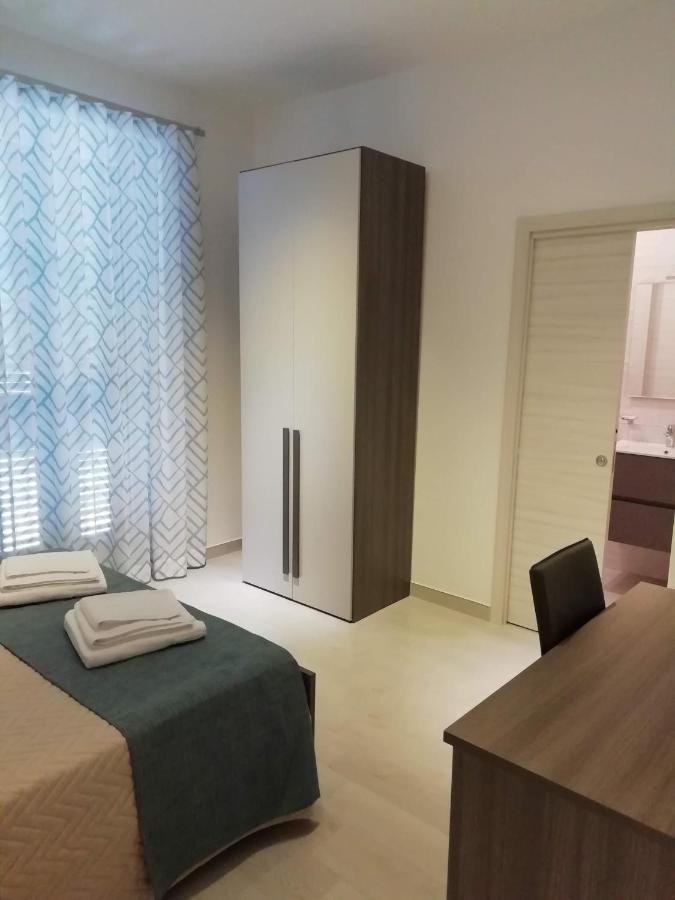 Flamingo Rooms Margherita Di Savoia Bagian luar foto