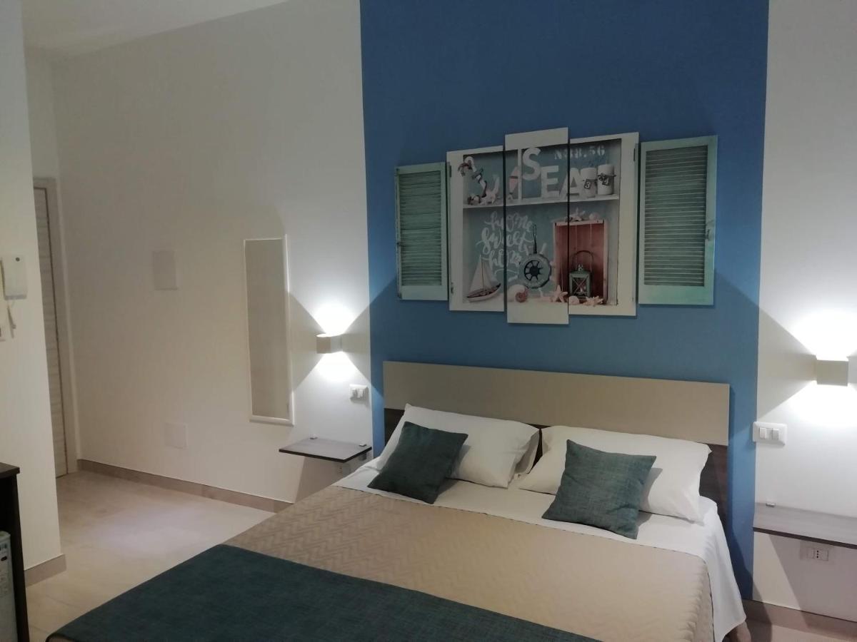 Flamingo Rooms Margherita Di Savoia Bagian luar foto