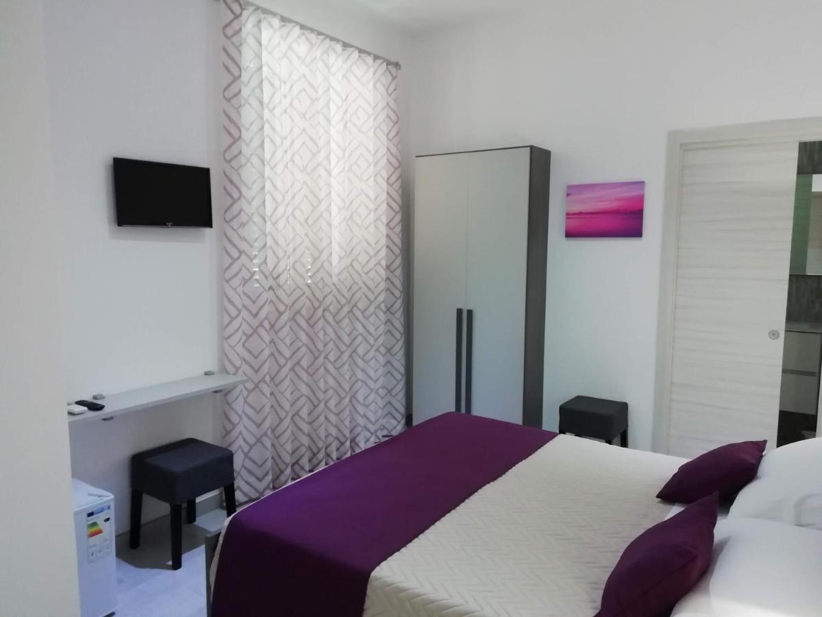 Flamingo Rooms Margherita Di Savoia Bagian luar foto
