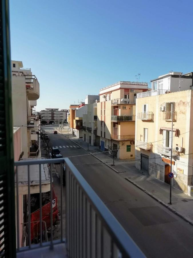 Flamingo Rooms Margherita Di Savoia Bagian luar foto