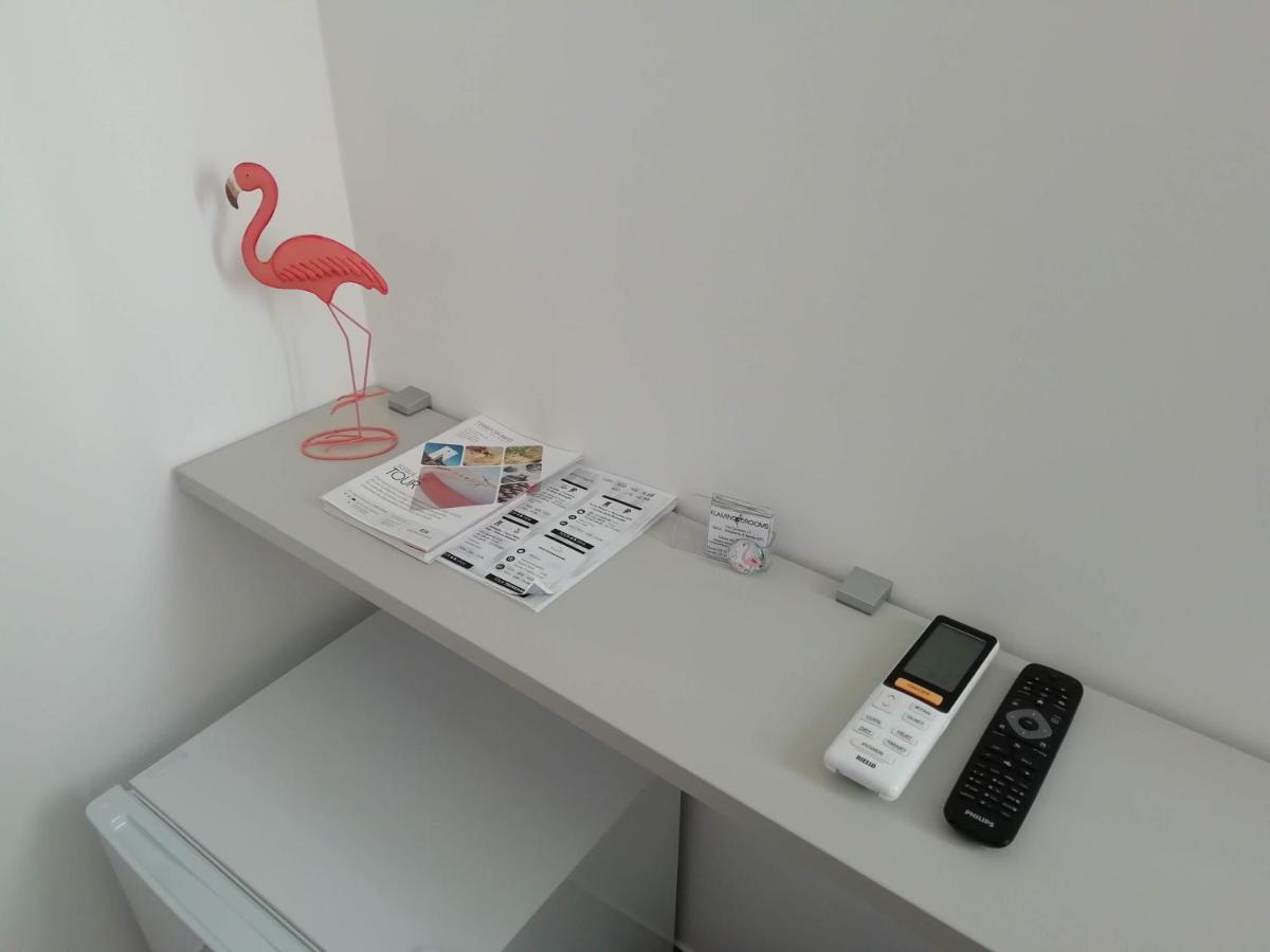 Flamingo Rooms Margherita Di Savoia Bagian luar foto